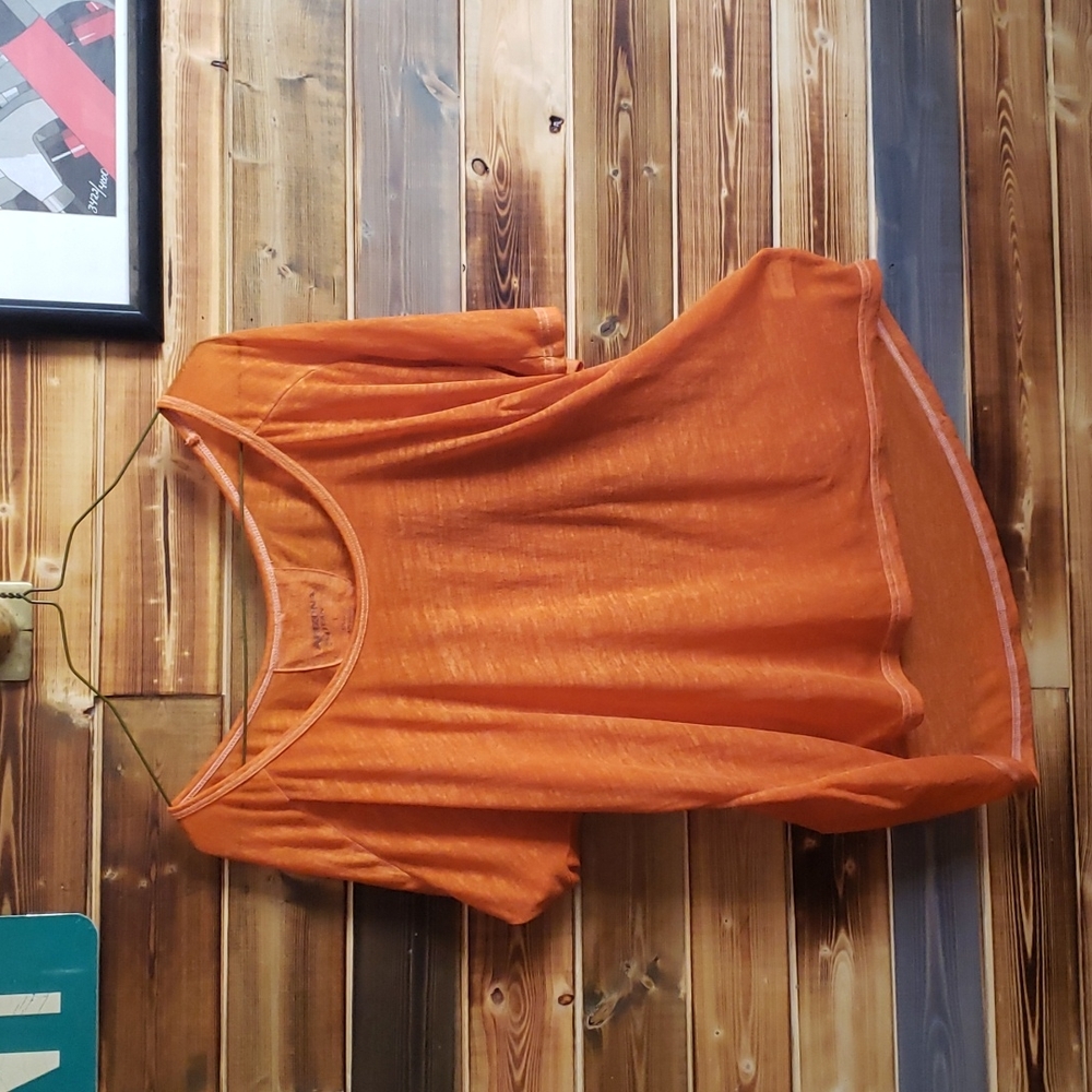 ARIZONA Jean Company Burnout Tee